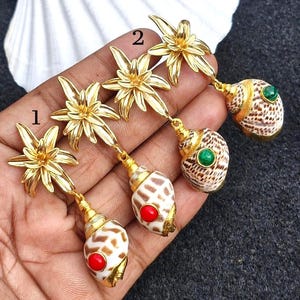 18k Gold Fill Electroplated Natural Seashell Earring With Malachite Gemstone Charm Real Conch Shell Handmade Exclusive Lovely Earring