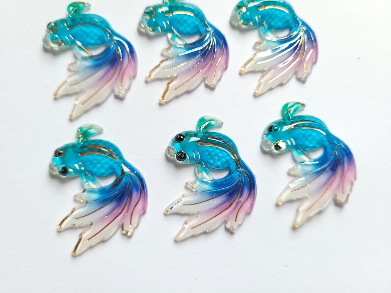 5102050 pcs Resin Blue pink fantail fish pendants charms