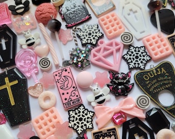 Beautiful nightmare pink halloween set - decoden craft supplies - kawaii cabochons