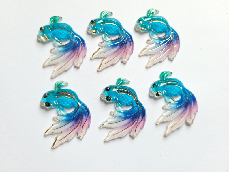 5102050 pcs Resin Blue pink fantail fish pendants charms