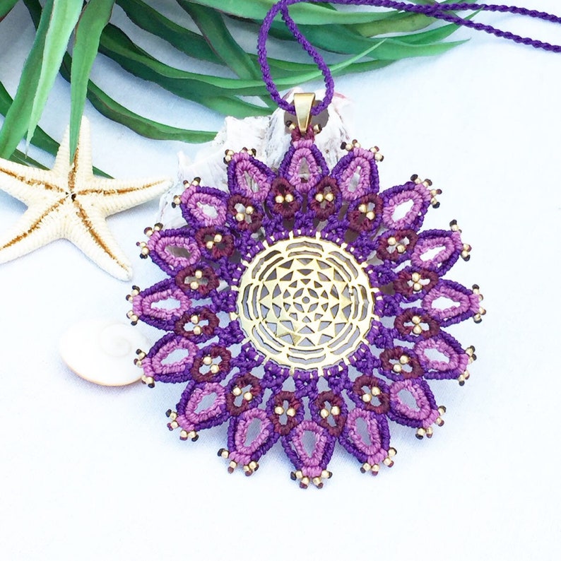 Macram\u00e9 Yantra Pendant Mandala Macram\u00e9 Necklace Mandala Yantra Jewellery Macram\u00e9 Boho Necklace Hippie Necklace Woman Gift Mandala Amulet