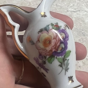 RARE Limoges Porzellan Miniatur Krug , blauer Hahn Vogel, made in France, Herstellermarken. Etwa 1930er Jahre