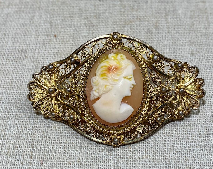 Sterling Vermeil Hand Carved Shell Cameo Brooch