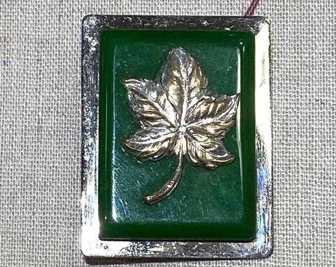 Quality Art Deco Green Bakelite Brooch With Metal Leaf