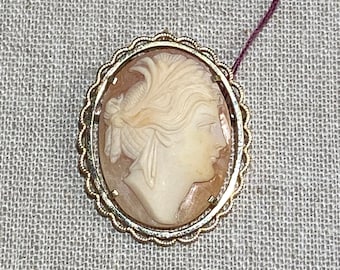 Kremetz Gold Overlay Hand Carved Shell Cameo Brooch Enhancer