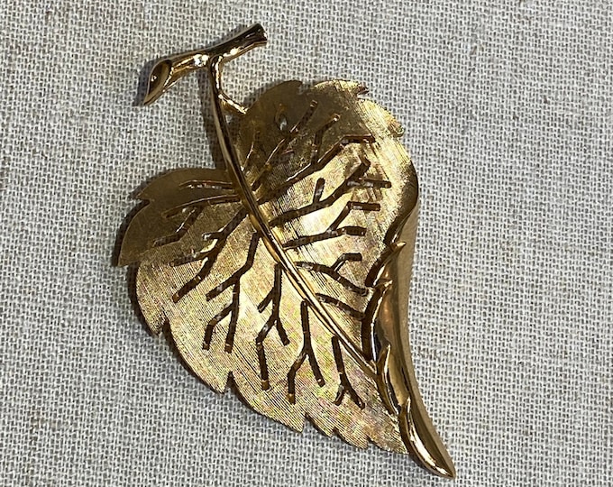 Signed Trifari Brushed Gold Tone Leaf Shaped Brooch