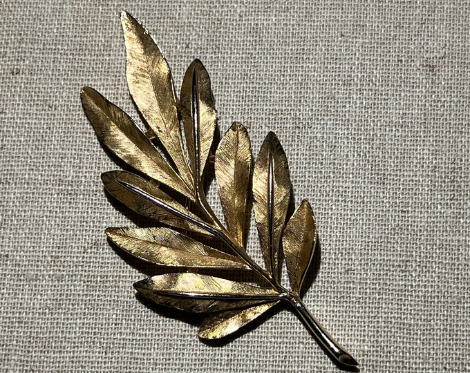 Brushed Gold Tone Signed Trifari Leaf Shaped Brooch