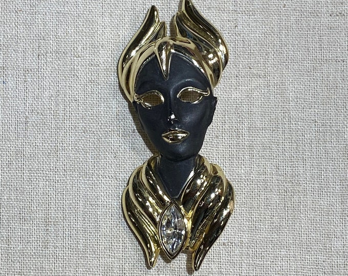 Vintage Gold Tone Figural Lady Brooch With Rhinestone