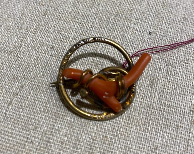 Victorian Gold Filled Brooch with Wrapped Branch Coral