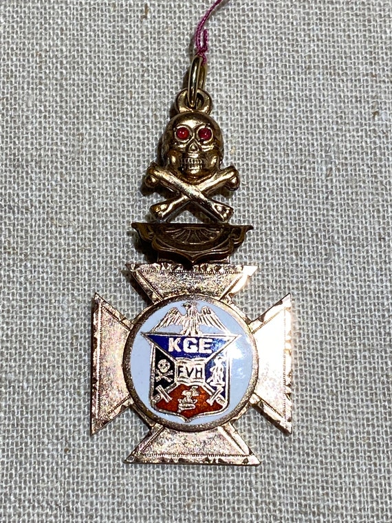 Antique Knights of the Golden Eagle Gold Filled Watch… Gem