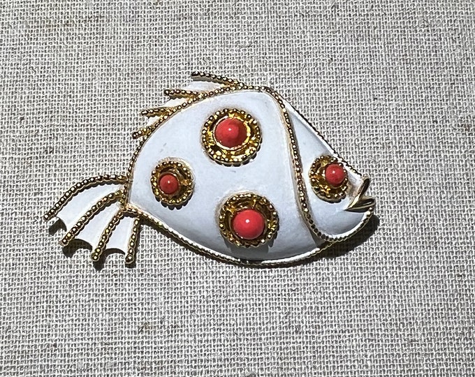 Whimsical Signed JJ Enamel Figural Fish Brooch With Orange Cabochon Stones