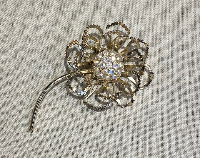 Signed Sarah Coventry Flower Brooch With Aurora Borealis Rhinestones