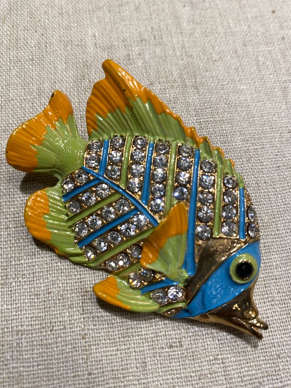Vintage Rhinestone Angelfish Brooch
