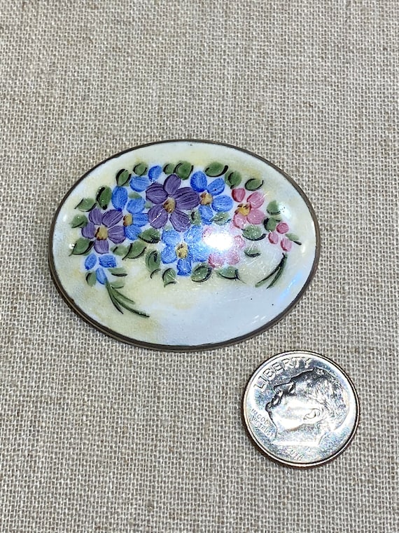 Hand Painted Flowers on Enamel Oval Brooch - image 8