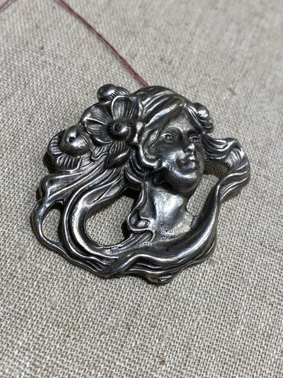 Pewter Art Nouveau Style Pendant Brooch