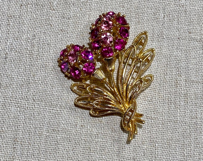 Petite Signed Lisner Pink Rhinestone Brooch in Gold Tone Metal