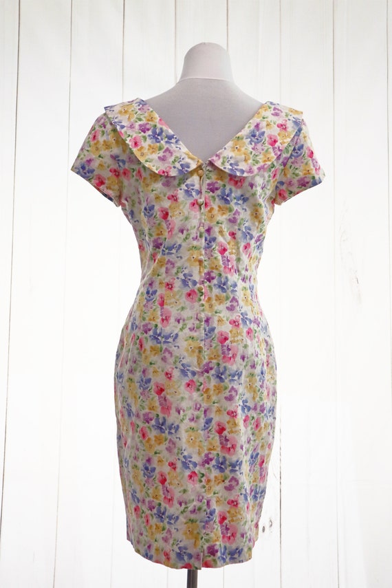 60s Style White Floral Wiggle Dress Medium 80s Mi… - image 5