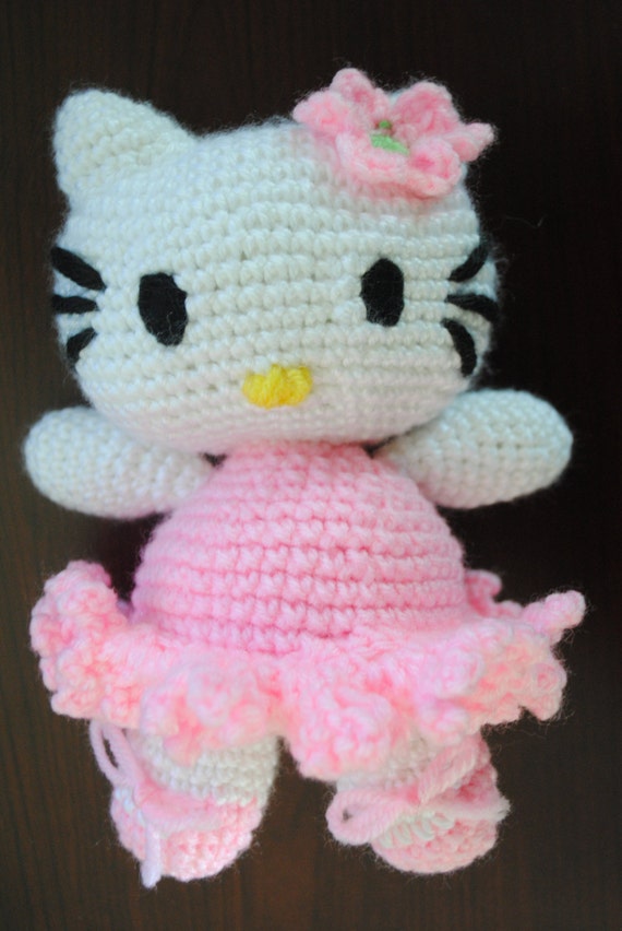 Items similar to Crocheted Hello Kitty on Etsy