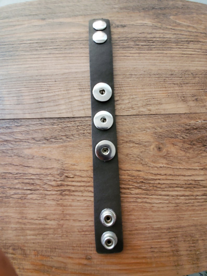 1 Dark Brown Snap Bracelet Snap Charm Leather Snap Button Bracelet for 18 mm Snaps