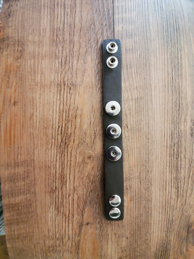 1 Dark Brown Snap Bracelet Snap Charm Leather Snap Button Bracelet for 18 mm Snaps