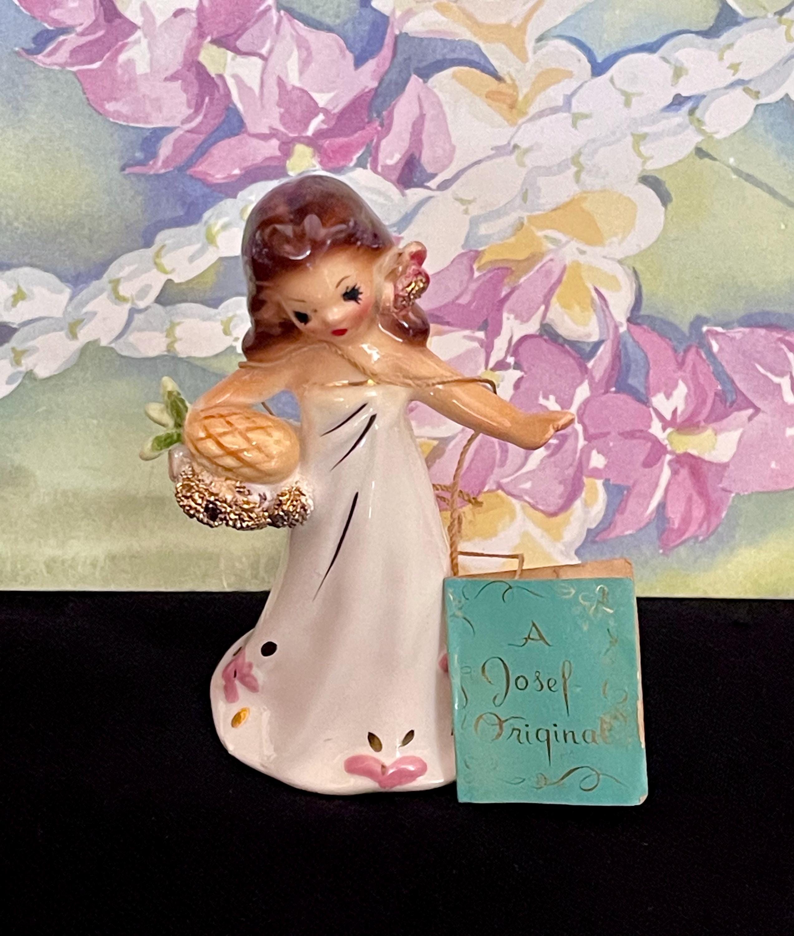 Vintage Josef Originals "HAWAII" LITTLE INTERNATIONAL Series W/Booklet