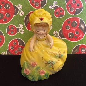 Vintage Josef Originals “GARDENING” “LITTLE HOMEMAKER&quot; Series Exc. Rare