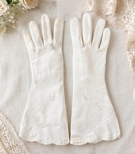ladies white cotton dress gloves Vintage White Cotton Dress Gloves Hand Sewn Double Woven Made in Japan  Embroidered Dot Gloves Size 6 Mid Century Ladies Gloves Wedding Tea