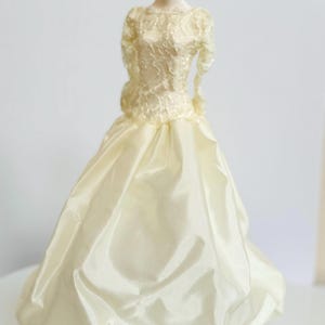 Vintage Danbury Mint Princess Diana Doll Outfit – White Lace and Taffeta Gown NIB