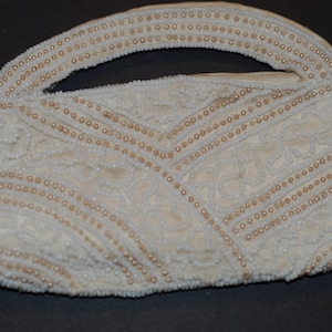 SALE!!! Vintage Hand Beaded, Purse, White and Gold beads, Satin Lining, Elegant, Chic, Wedding, Evening Bag