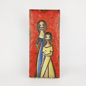 Rare Vintage Red RUSCHA KERAMIK Fat Lava Wall Plate with Girls Decor Dokumenta Serie by Adele Bolz 1962s