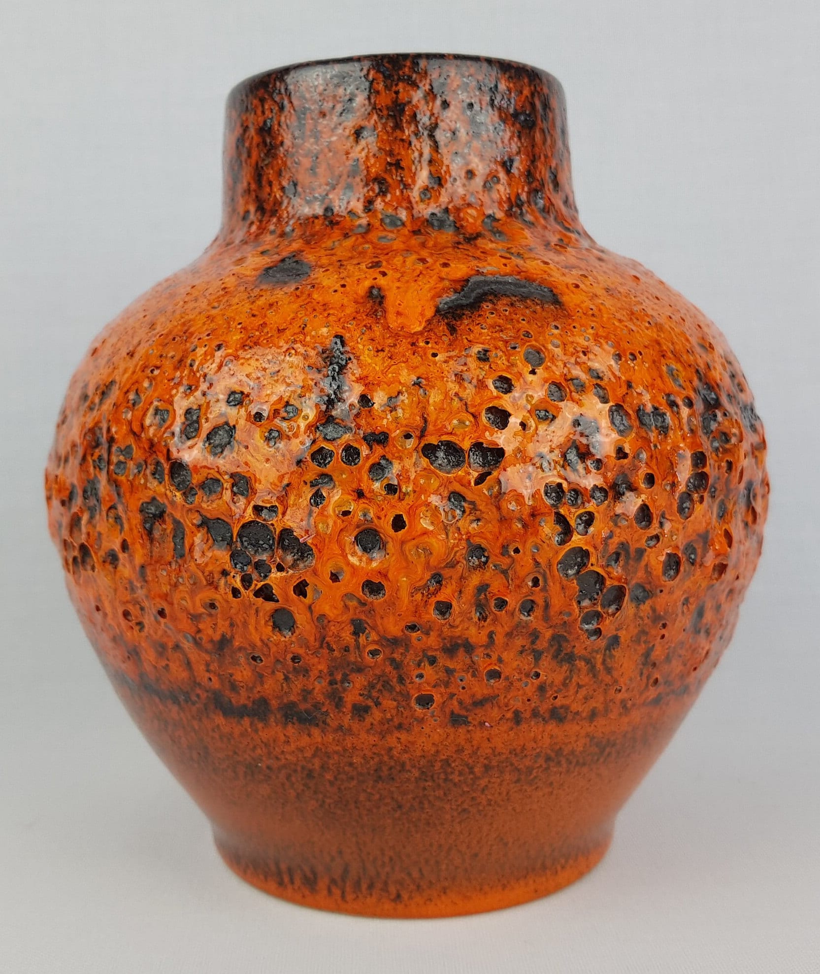 ドイツ Fat Lava Steuler(シュトイラー)社製　花瓶 ヴィンテージ STEULER KERAMIK オレンジファットラバ花瓶 565 18