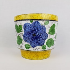 Vintage MAREI KERAMIK Yellow Flower Pot Planter with flower Gundel decor 12-3 West German Pottery 1970s