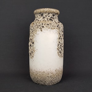 Vintage SCHEURICH KERAMIK Beige Vase 213-20  with Fat Lava decor West German Pottery 1970s