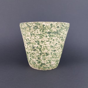 Vintage LORÉ KERAMIEK or CIRO Beesel White and Green Studio Planter Cache Flower Pot With Bark Decor Dutch Pottery 1970s The Netherlands