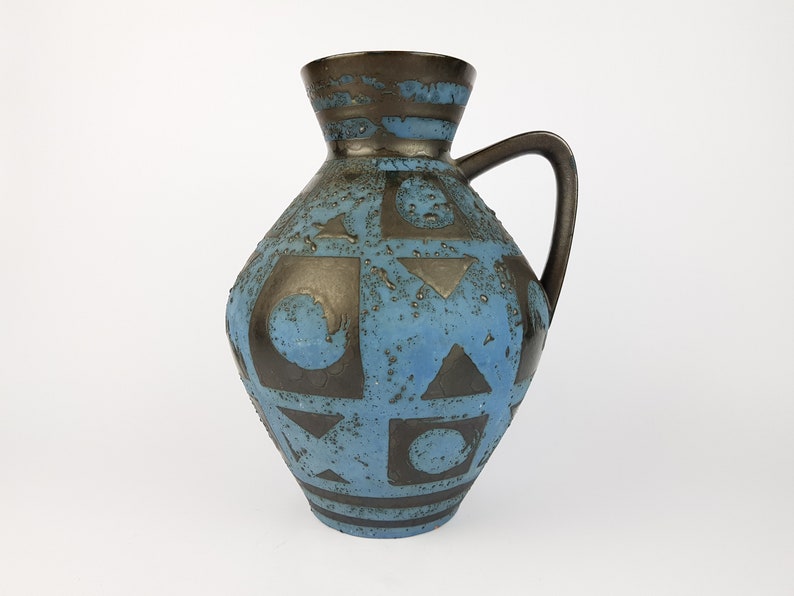 Vintage CARSTENS KERAMIK Fat Lava Vase with Blue Ankara Decor 15 Vintage CARSTENS KERAMIK Fat Lava Vase with Blue Ankara Decor 15