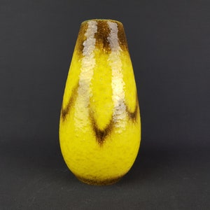 Vaso giallo vintage UBELACKER (U-KERAMIK) 455 20 Ceramica della Germania occidentale anni &#39;60