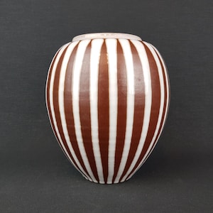 Vintage WILHELM und ELLIE KUCH White and Brown Vase Studio Art Pottery 1960-70s