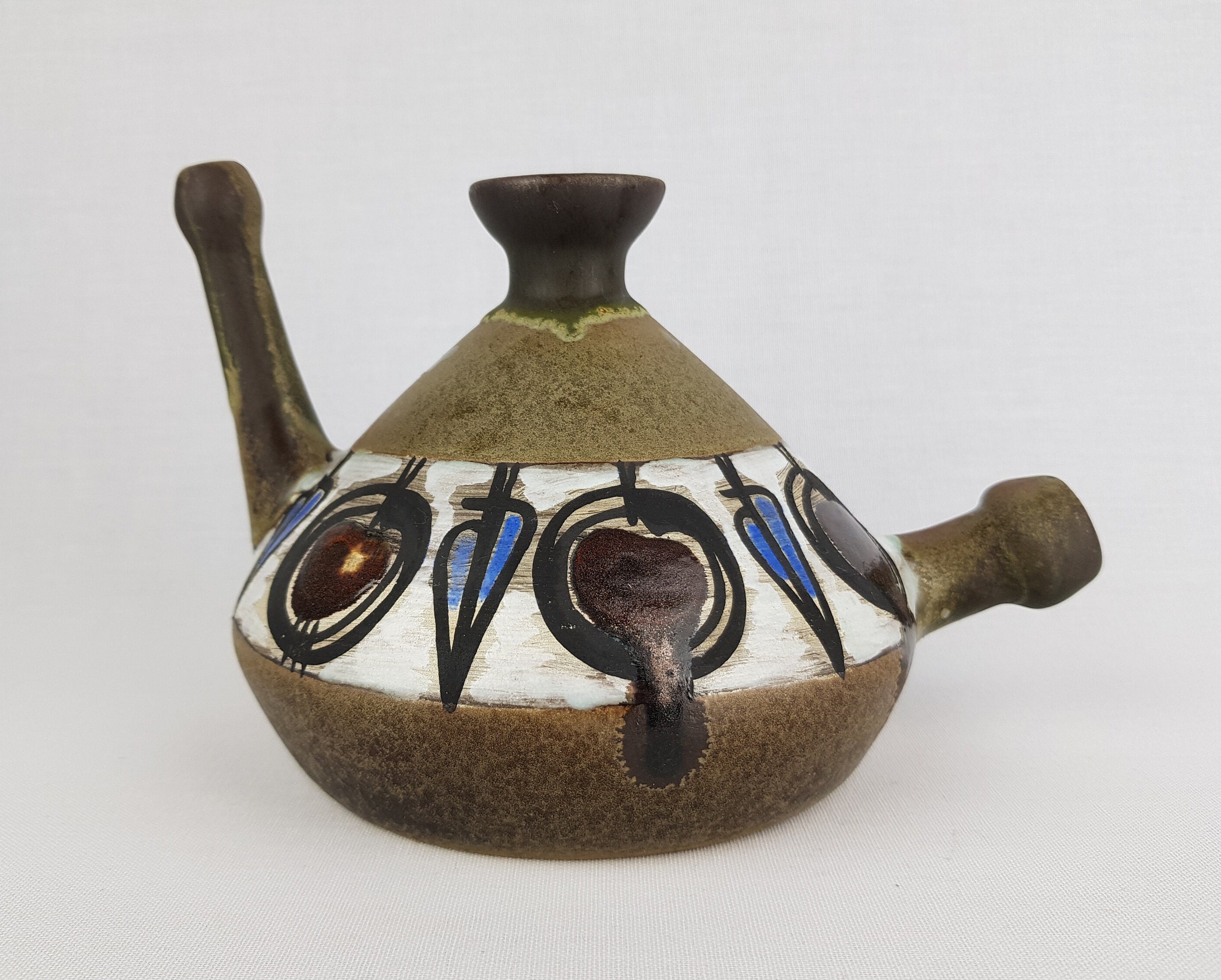 Vintage CERAMANO Ceramic Watering Can, ''manzana'' Decor West