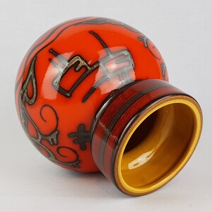 Vase vintage FLORA GOUDA HOLLAND en céramique orange avec décor Tokio, poterie néerlandaise des années 1970 image 3
