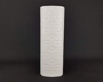 Jarrón vintage de porcelana AK KAISER con relieve 3D, cerámica de Alemania Occidental, década de 1970