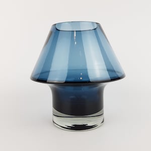 Vintage RIIHIMAEN LASI Dark Blue Glass Vase no. 1436  Model Stromboli by Aimo Okkolin 1963-69 signed