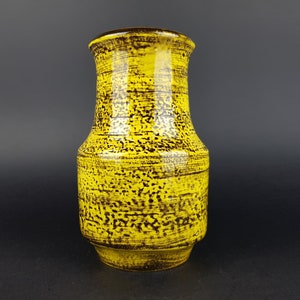 Vintage J.L. KNÖDGEN - ILKRA Keramik |  Yellow Vase with Black Accents | West German Pottery | 1968
