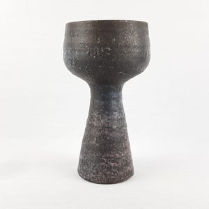 オランダの伝統ある陶器メーカー、ビンテージのMOBACH 製陶器ボウル