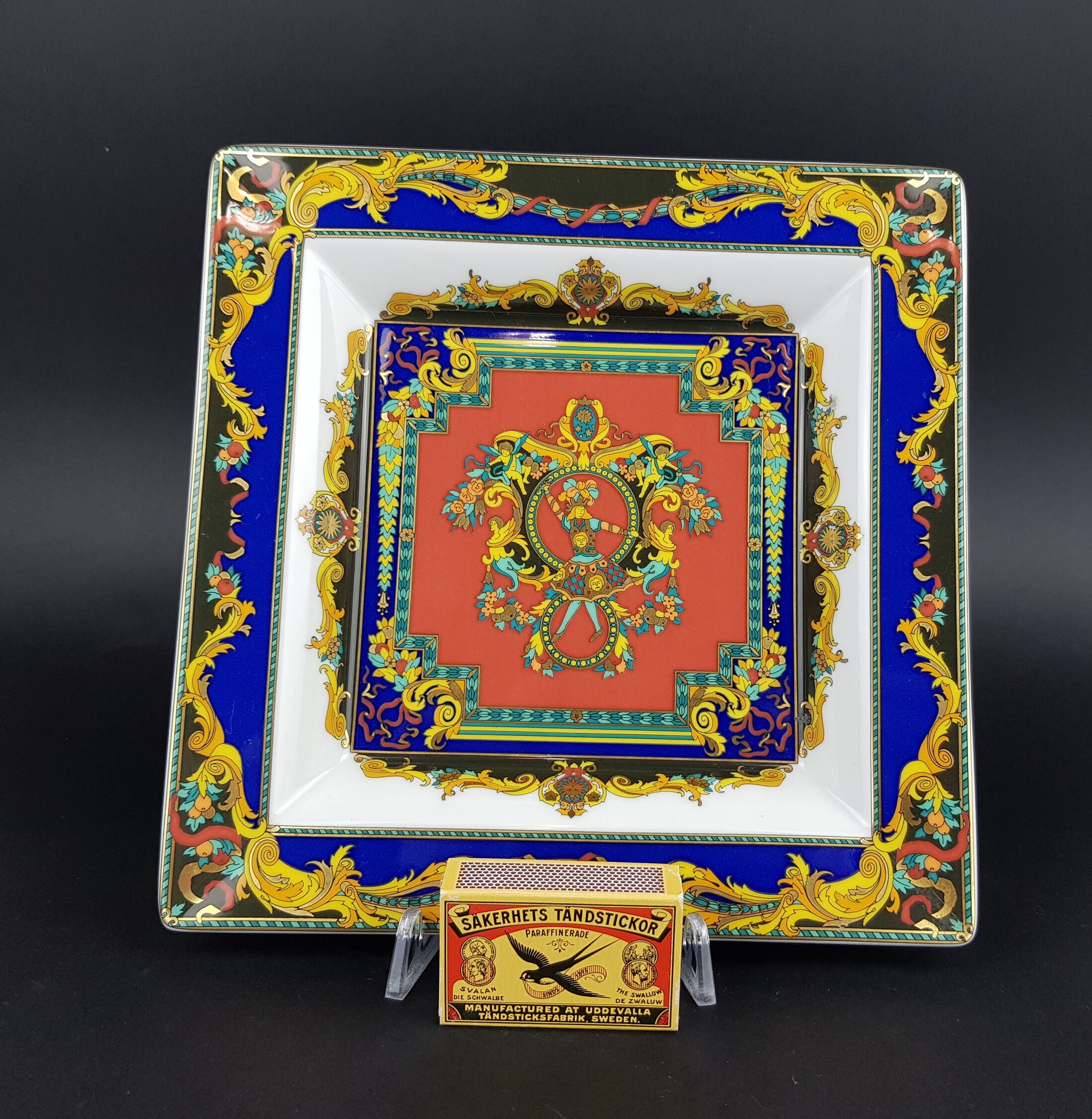 Vintage ROSENTHAL PORZELLAN Le Roi Soleil by Versace Plate 1990s