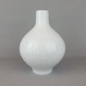 Vintage White HUTSCHENREUTHER Porzellan Op Art Porcelain Vase 1970s