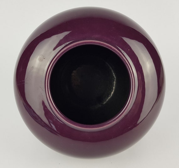 West-Germany mid-century pottery design ceramic bulbous vase with wonderful violet and black lava glaze Jacob Leopold Knödgen 428-10