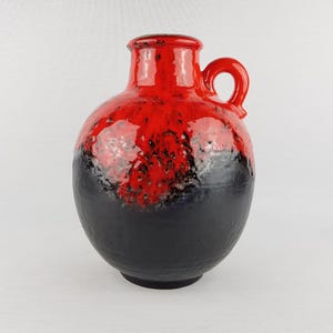Vintage CARSTENS ATELIER Tonnieshof Black and Red Textured Vase C237-27 West German Pottery 1968s