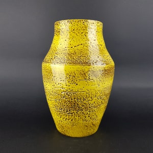 Vintage J.L. KNÖDGEN - ILKRA Keramik |  Yellow Vase with Black Accents | West German Pottery | 1968