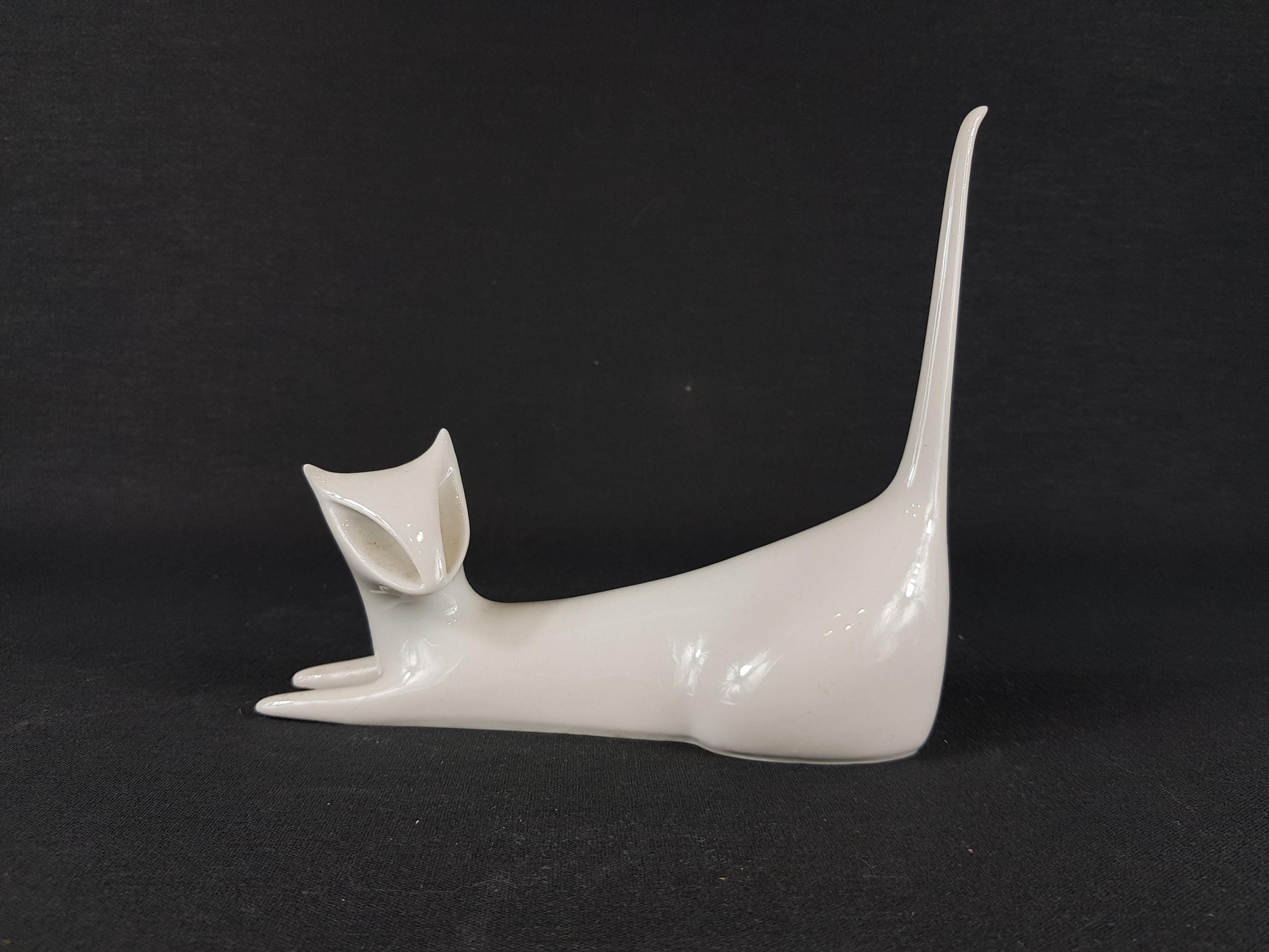 Rare Vintage ROYAL DUX Elegant Cat Figurine by Jaroslav Jezek