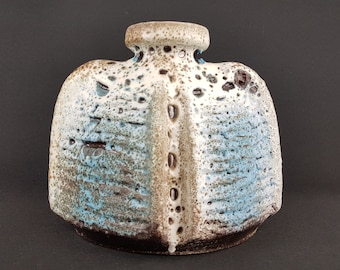 Vintage CARSTENS TÖNNIESHOF Atelier Blue and Beige Fat Lava Vase 0715-20 by Rudolf Christmann West German Pottery